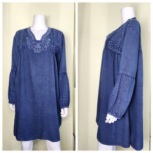 CC Connection Chambray Pull On Dress Size L Blue Denim Embroidery Boho Tunic